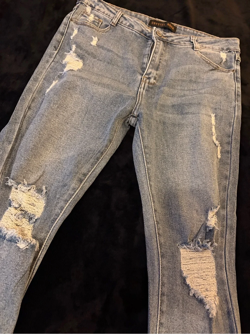Crystal Rock Distressed Straight Leg Jeans – Juniors Size 15